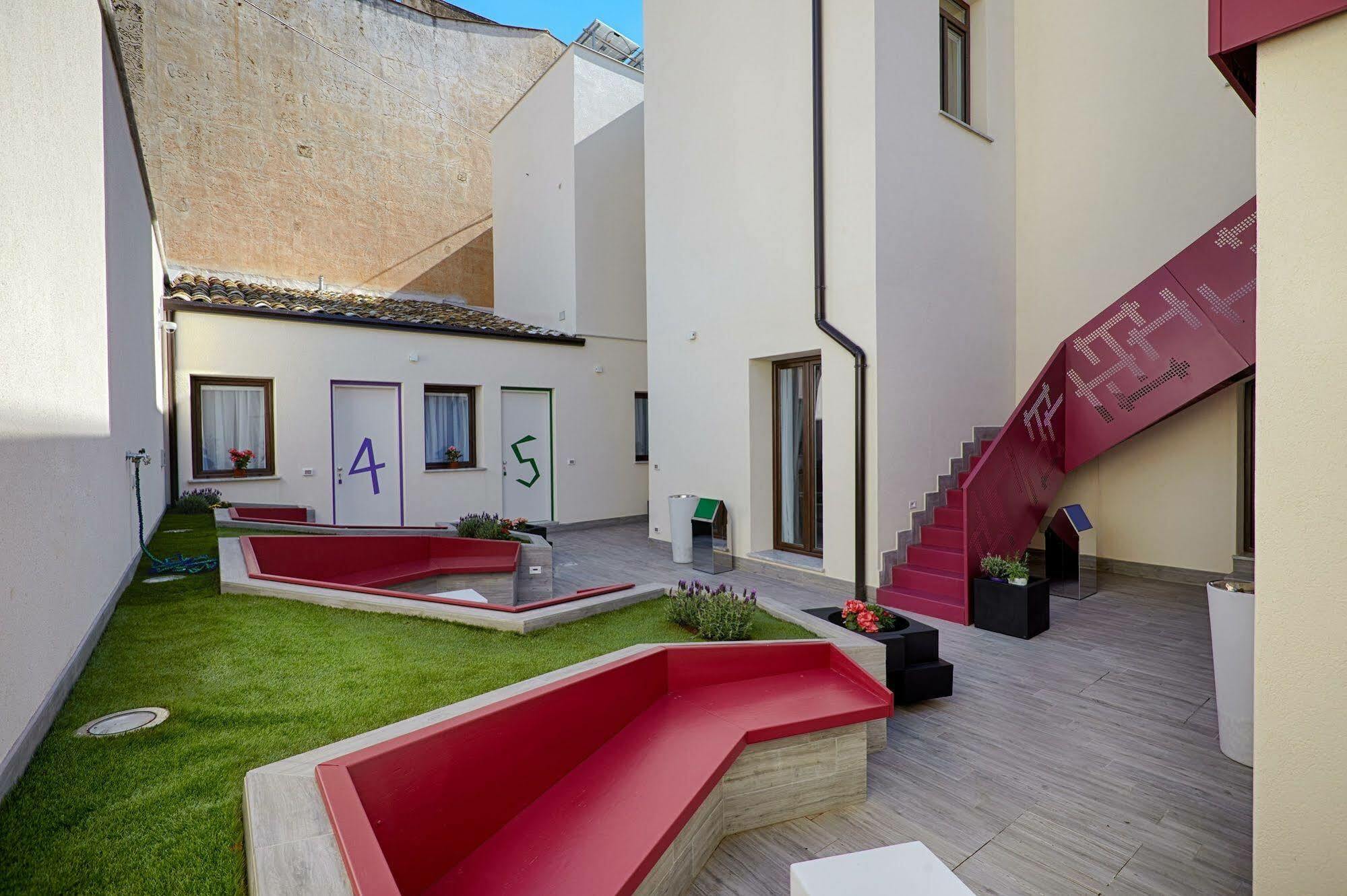 Hospitality Hotel Palermo Eksteriør billede